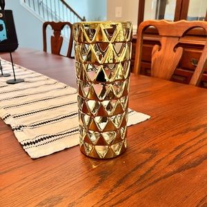 Gold vase